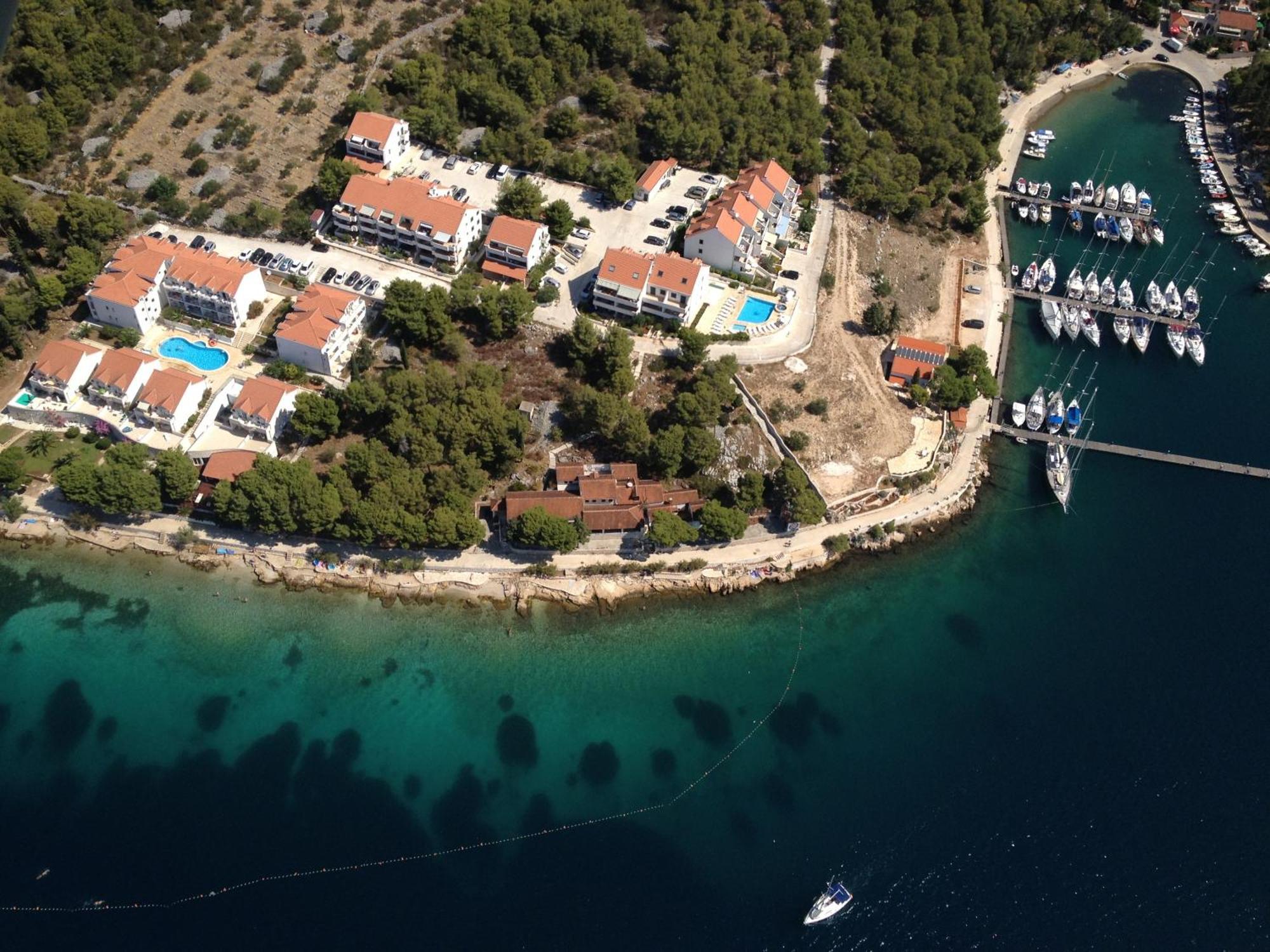 Illyrian Resort Milna  Exteriör bild